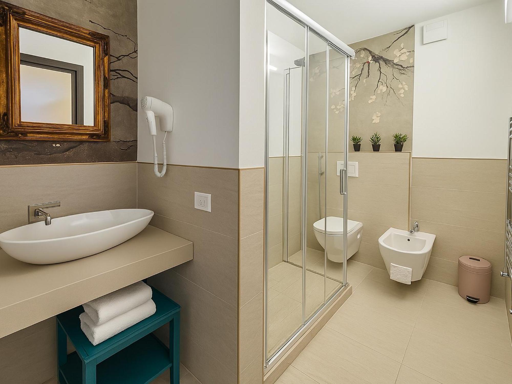 Отель Relais Al Porto Пескьера-дель-Гарда Экстерьер фото